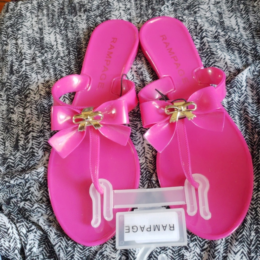 Sandals - Picture 2 of 2